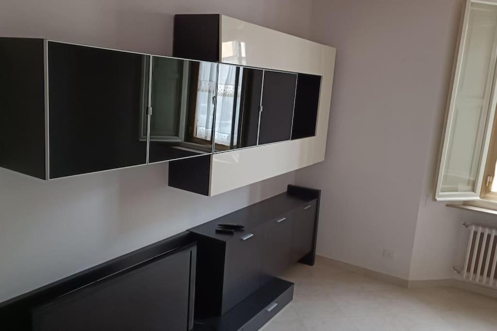 Casa Giafer Apt Luminoso Spazioso Ben Localizzato ฟลอเรนซ์ ภายนอก รูปภาพ